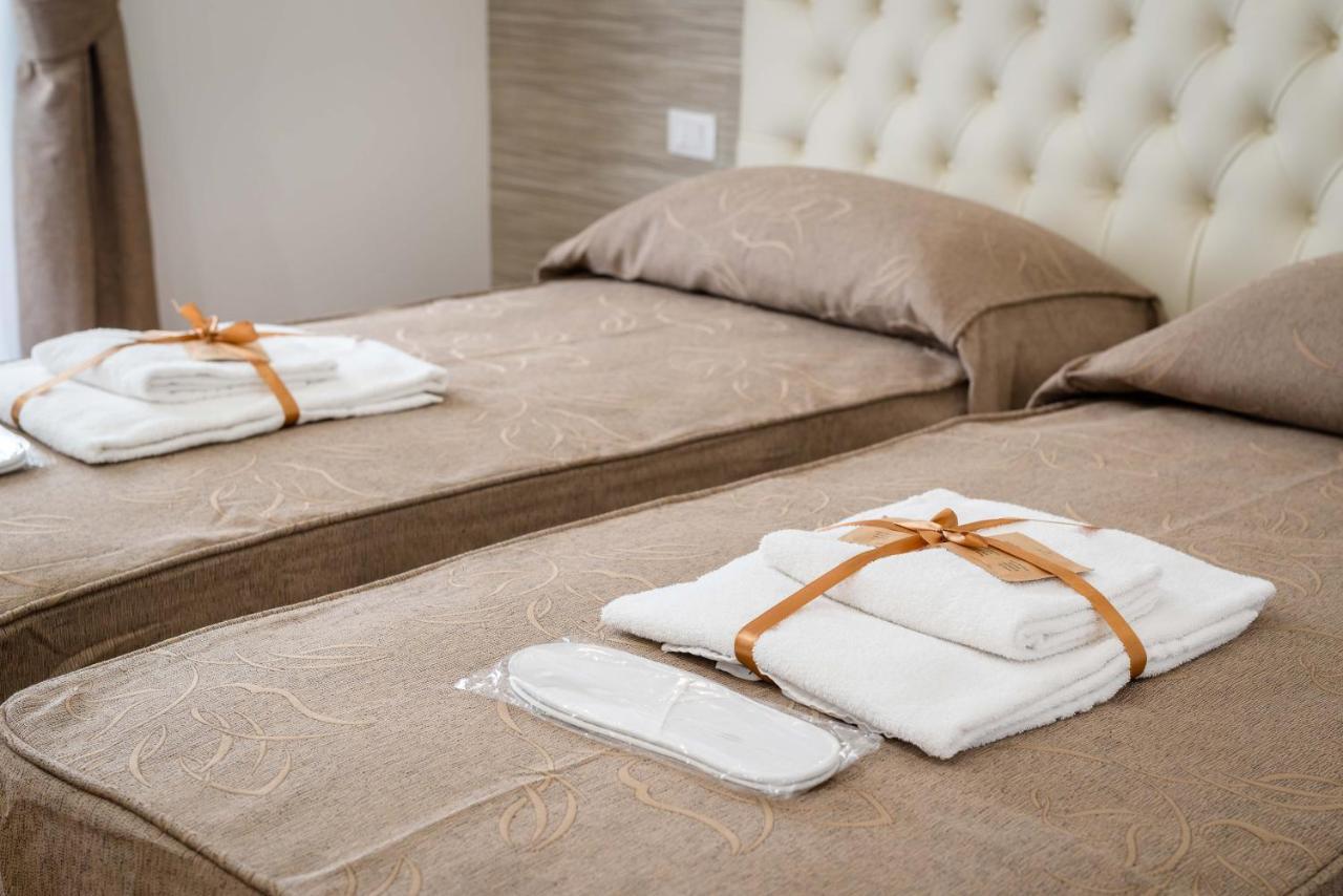 Cheri Luxury Suite Rome Exterior photo