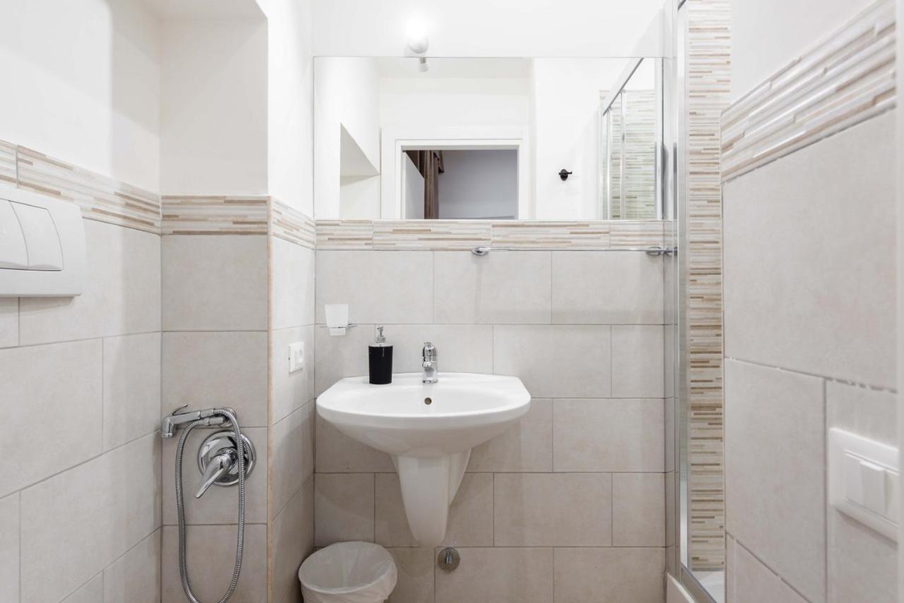 Cheri Luxury Suite Rome Exterior photo